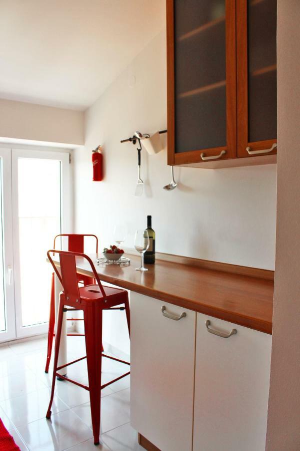 Apartmán Sunny Corner In City Center With Free Parking Pula Exteriér fotografie