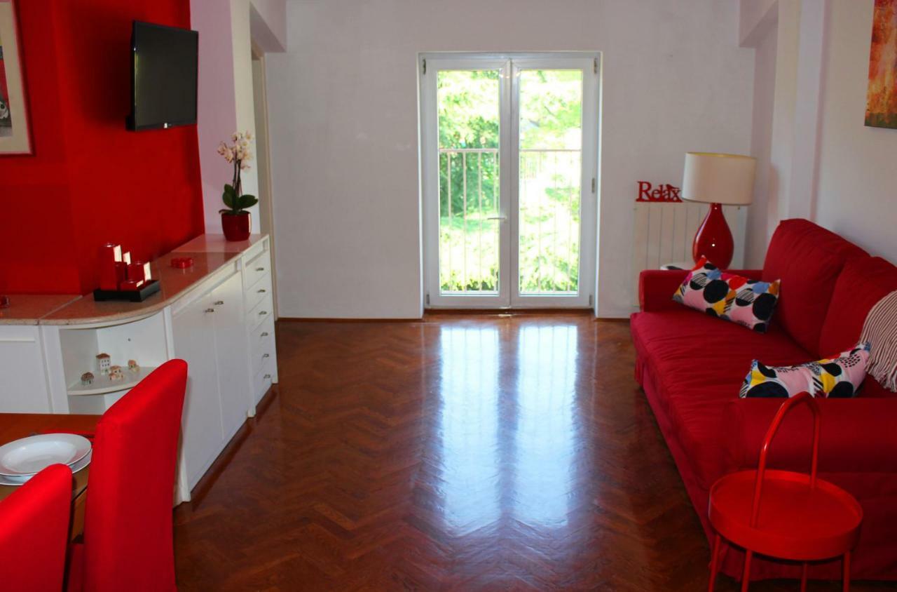 Apartmán Sunny Corner In City Center With Free Parking Pula Exteriér fotografie